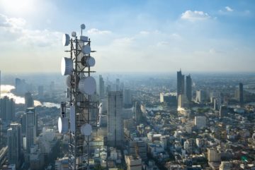 The giant cell towers particularities